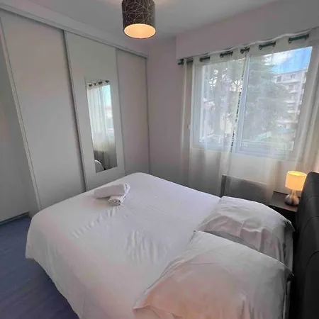 Apartment Le Red Light : 4 Prs, Clim, 300m Des Plages *